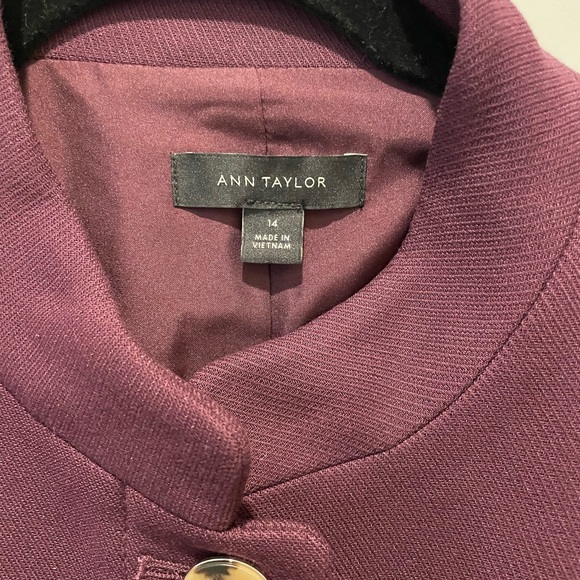 Ann Taylor blazer in deep cranberry color. Beautiful buttons and pocket details. - Picture 4 of 4